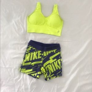Nike workout top and bottom